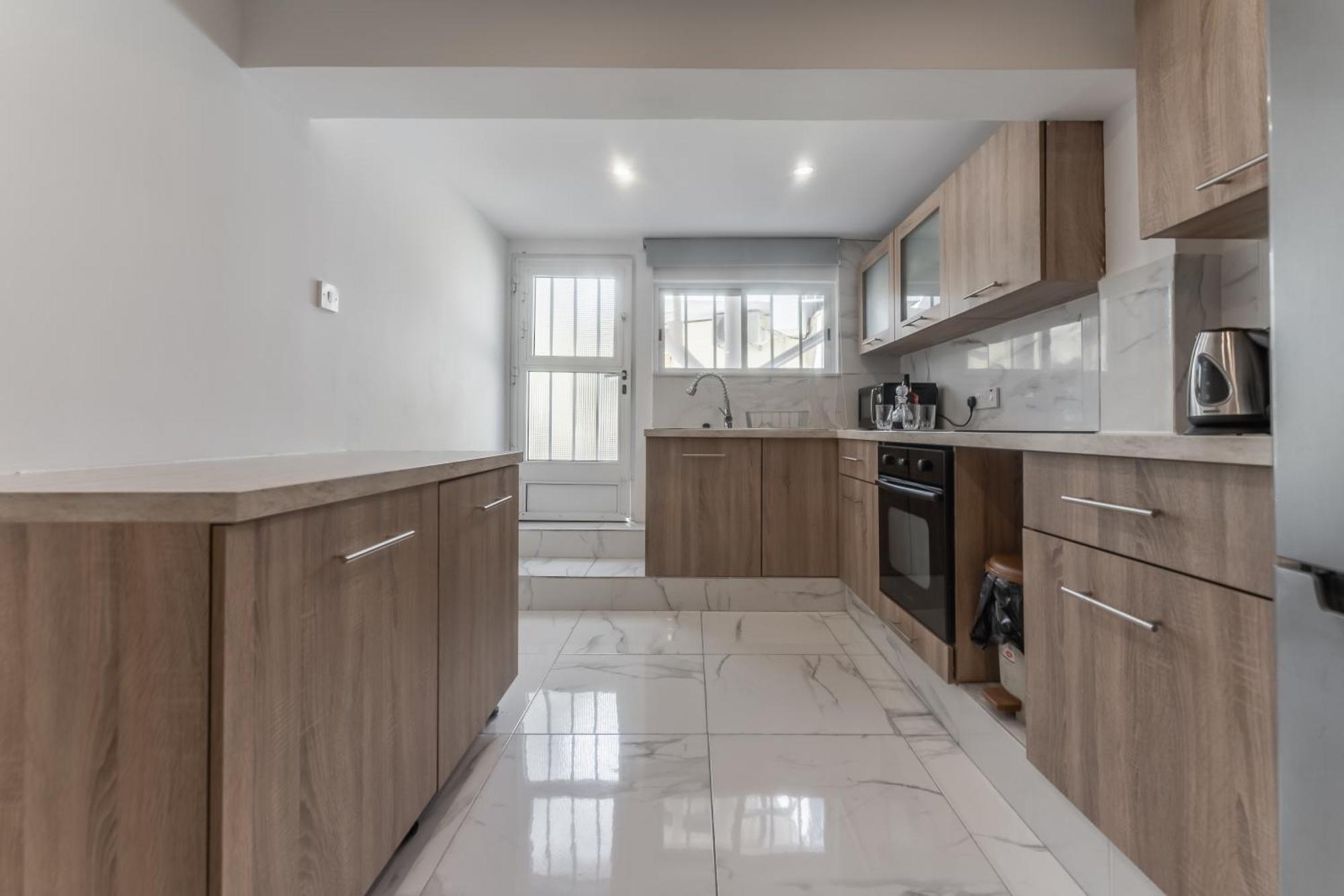 Sant Central Deluxe Apartments Ayia Napa Bagian luar foto